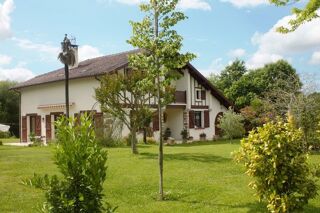 Maison à vendre 7 pièces 200 m² Castagnède