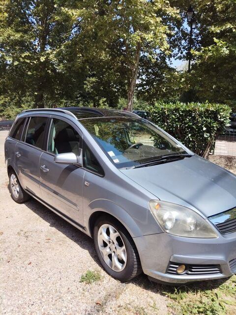 Opel zafira 1.9 CDTI - 120 ch FAP Cosmo Pack