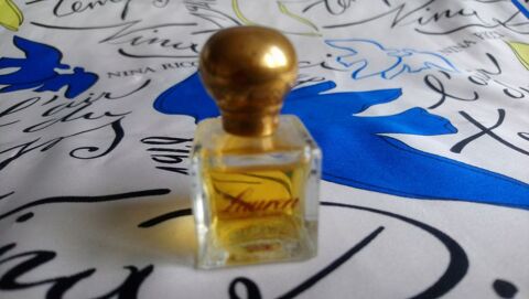 MINIATURE DE PARFUM 4 Trouy (18)