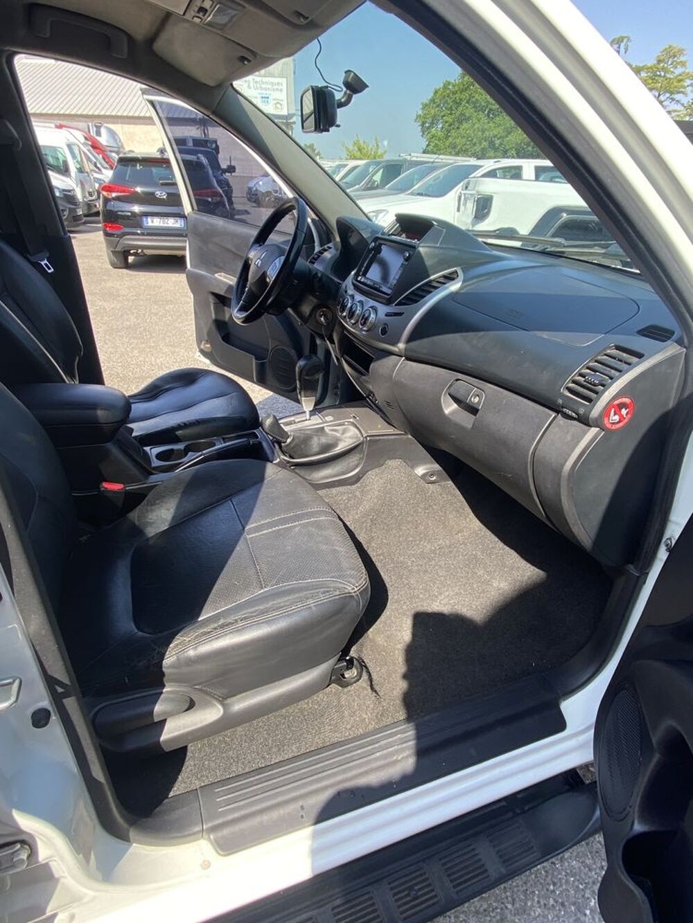 L200 2.5 TD 178 DBLE CAB INSTYLE NAVI A 2014 occasion 13180 Gignac-la-Nerthe