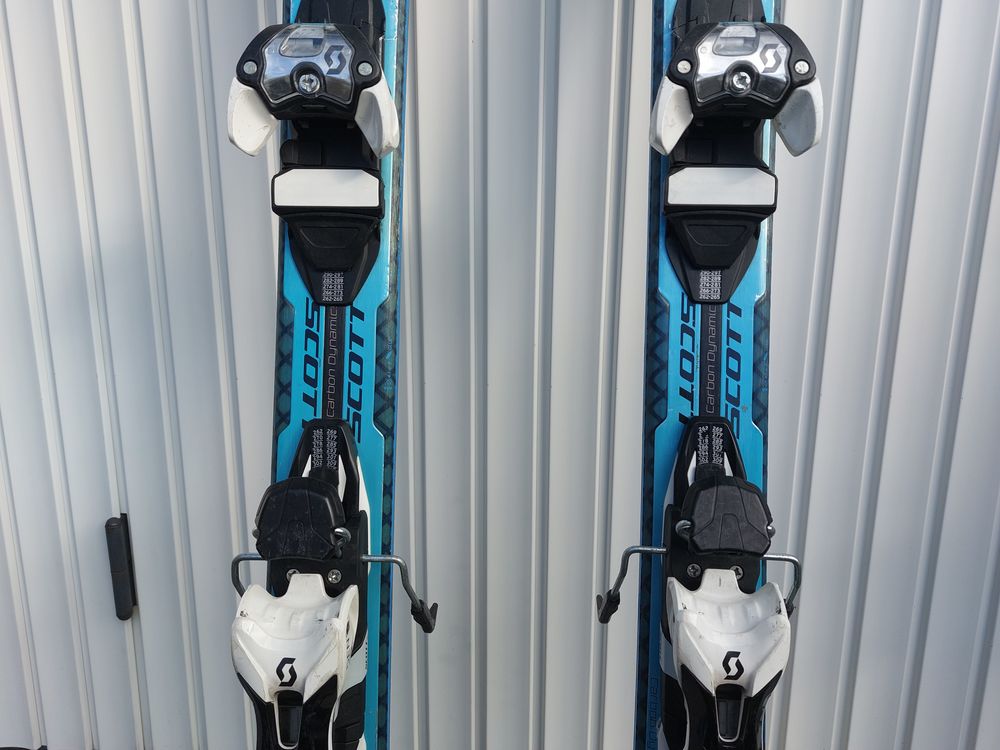 Skis femme Sports