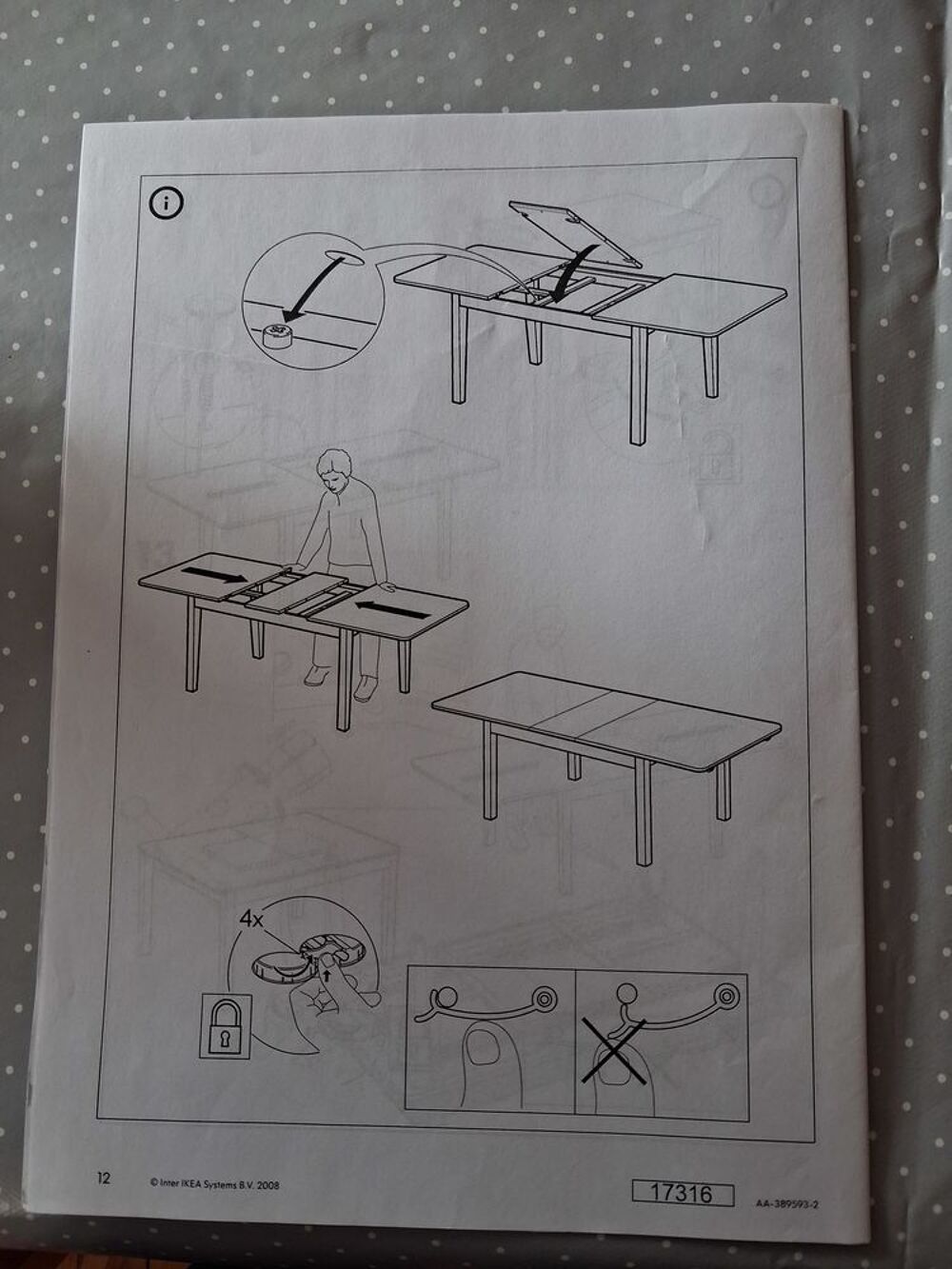 table de cuisine et chaises Meubles