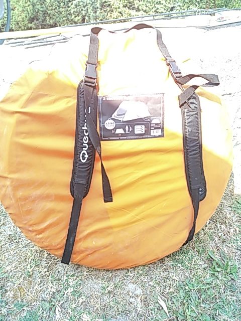 TENTE DE CAMPING QUECHUA NEUVE Mazan (84)