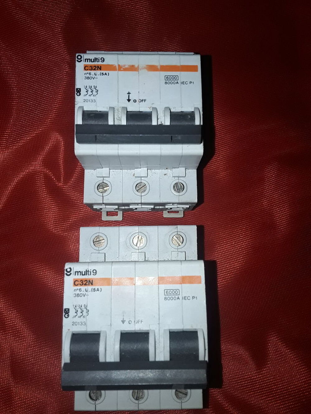 Disjoncteur TRI Multi 9 C32N, 5A, MERLIN GERIN 20133 Bricolage
