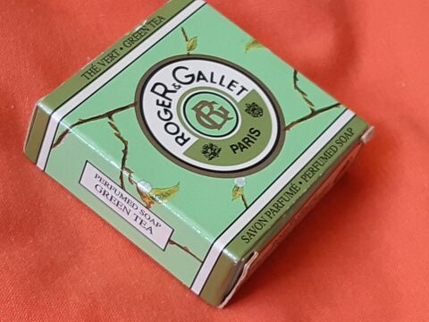 Savon parfumé au thé vert - 25g - Roger & Gallet
3 Paris 14 (75)