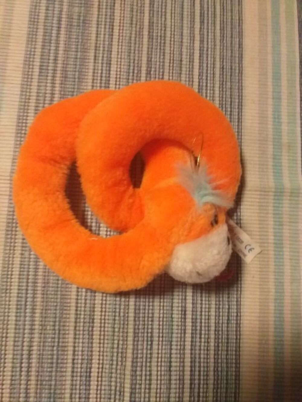 LOT DE 5 PELUCHES Jeux / jouets