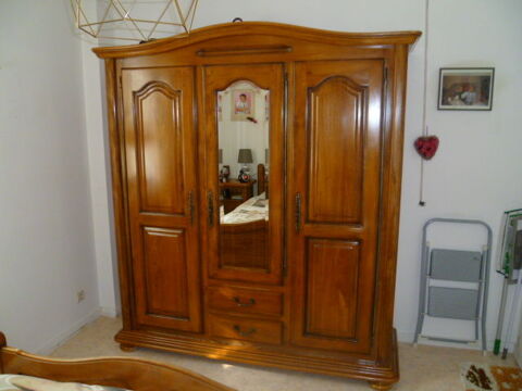 Chambre adulte orme massif 250 Bray-en-Val (45)