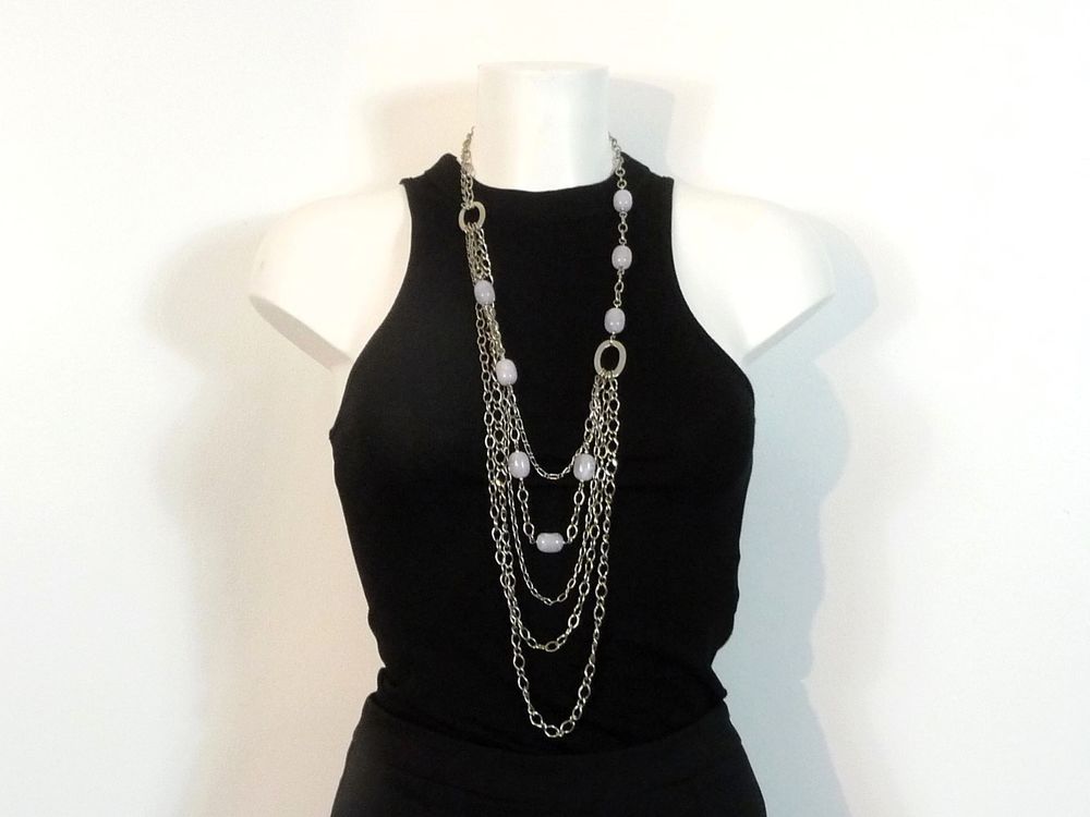 Collier/ Sautoir en M&eacute;tal Argent&eacute; avec Perles Plastique Gris Bijoux et montres
