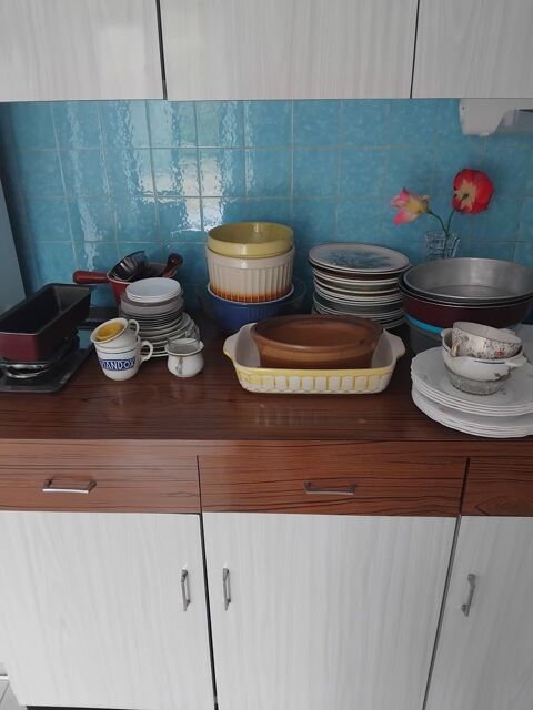 A donner  ustensiles de cuisine ou  le tout Granville (50)