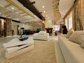  Maison à vendre 15 + pièces 750 m² Midoun djerba