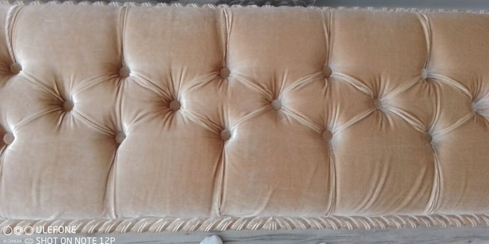 Banquette de lit bois massif c&eacute;rus&eacute; Meubles