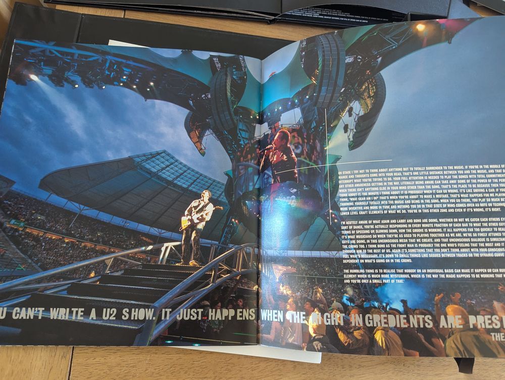 Coffret U2 360 at the rose bowl DVD et blu-ray