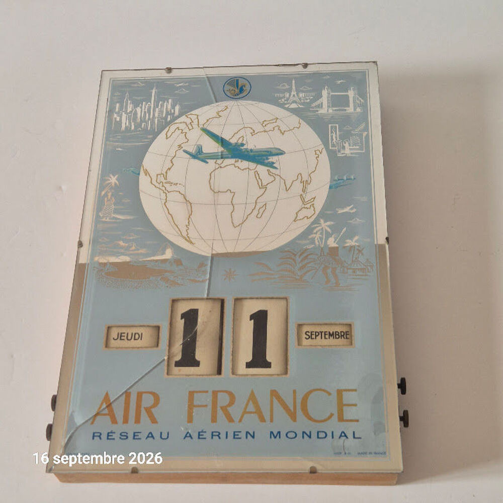 Calendrier perp&eacute;tuel publicitaire Air France en verre &eacute;glomi Décoration