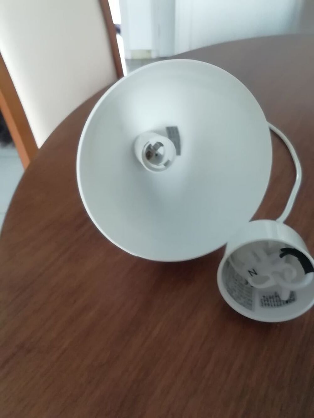 Suspension plastique blanche Décoration
