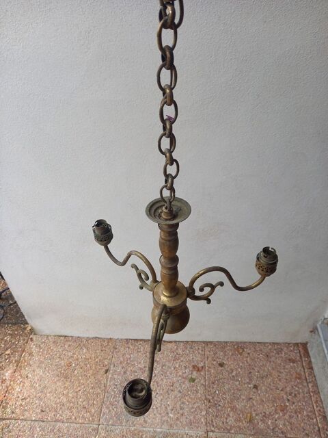 Lustre vintage 3 branches 10 Saint-Pierre-lès-Nemours (77)