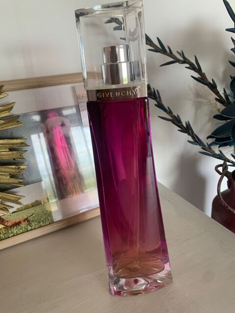 FLACON GEANT FACTICE DE PARFUM 200 Marcoux (42)
