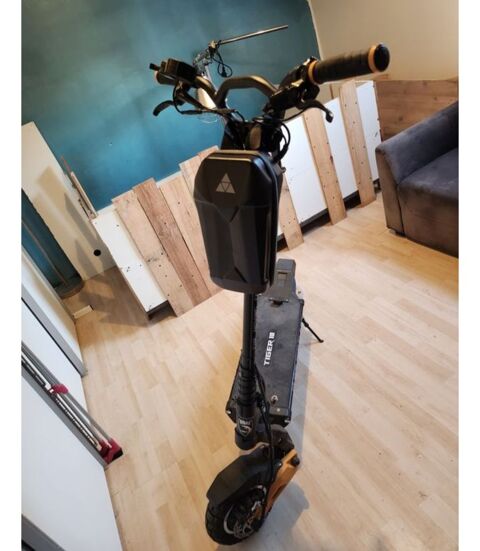 Trotinette tiger 10 pro parfait état Néhou (50)