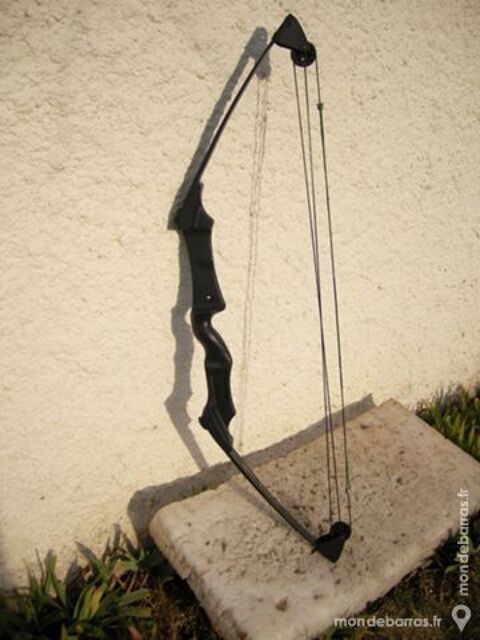 ARC A POULIE NEUF DROITIER 130 Bellegarde (30)