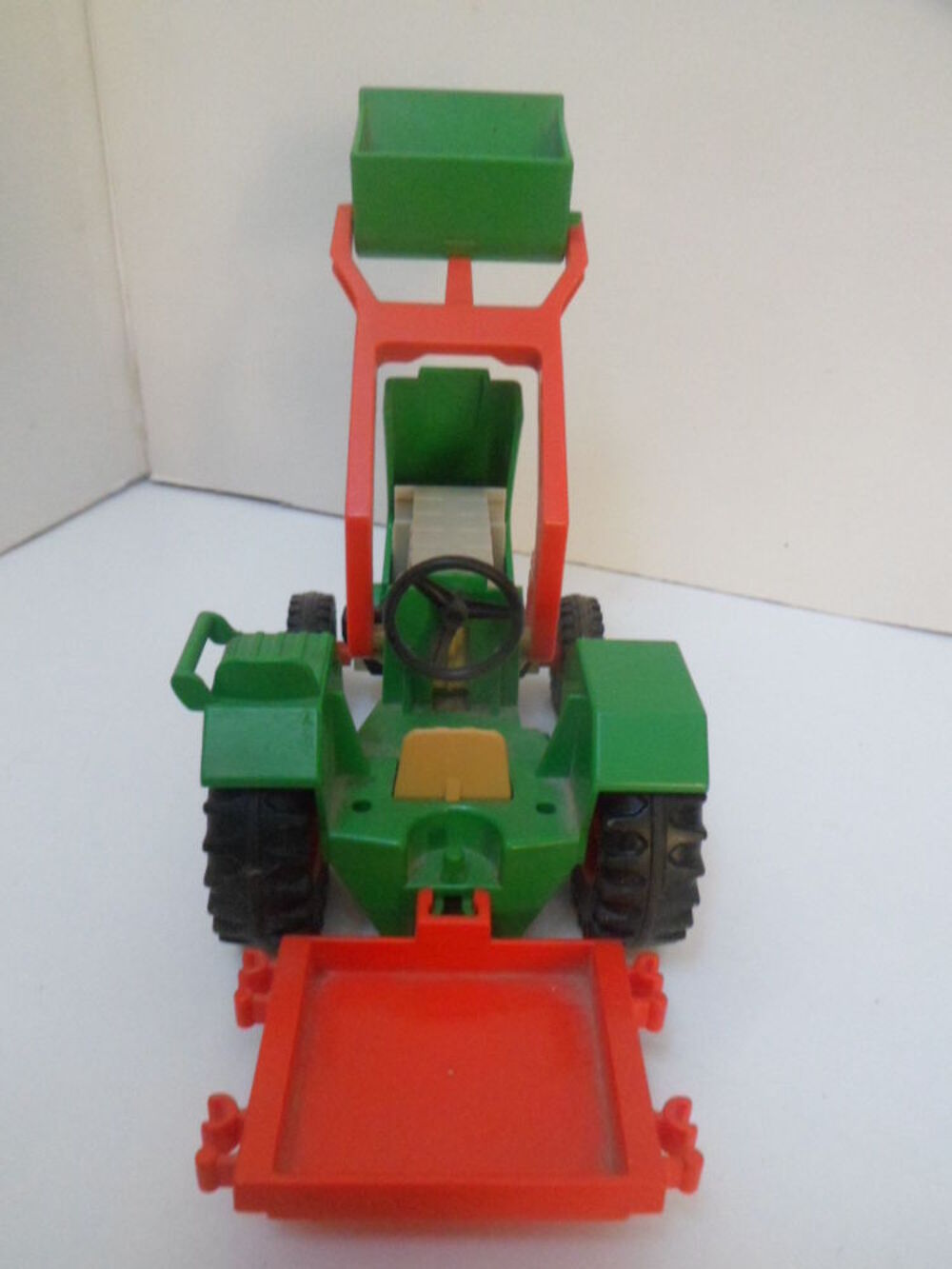 Tracteur agricole avec benne chargeur - jouet miniature Jeux / jouets