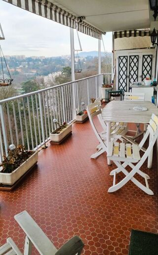  Appartement � vendre 5 pi�ces 137 m�