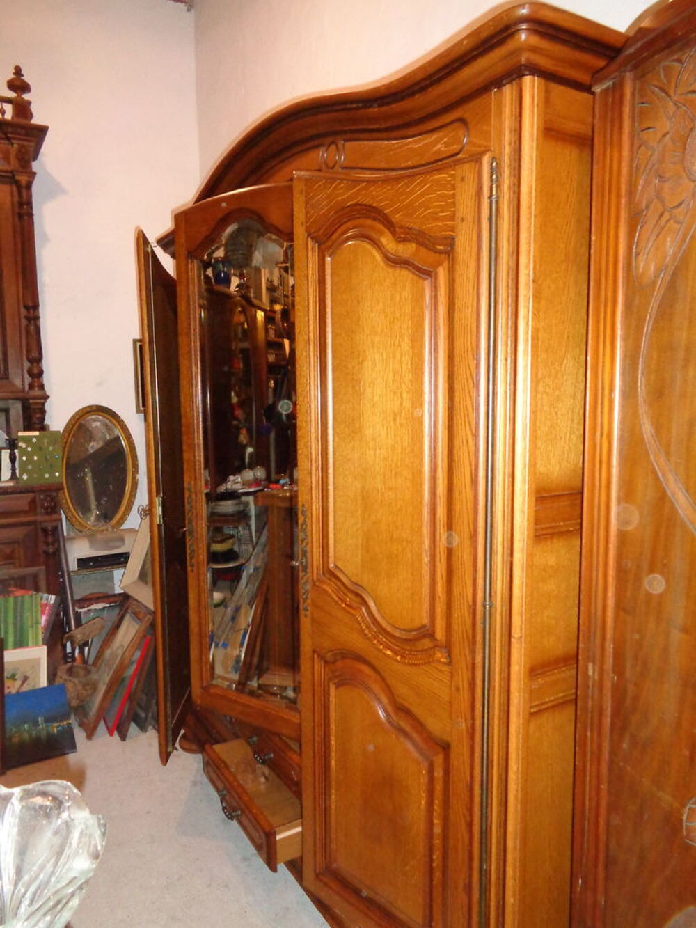 Armoire 3 portes Meubles