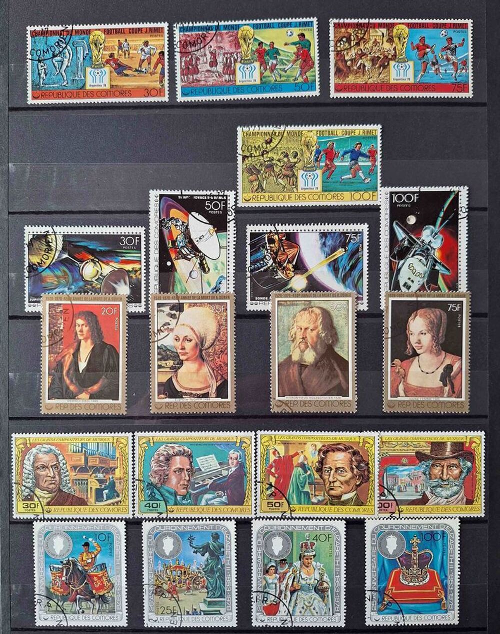 S&eacute;rie de timbres de collection des Comores 