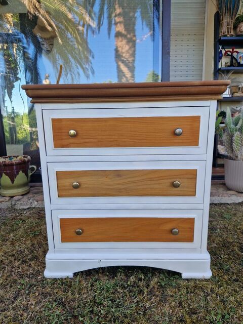 Commode Saint-Pierre-d'Irube (64)