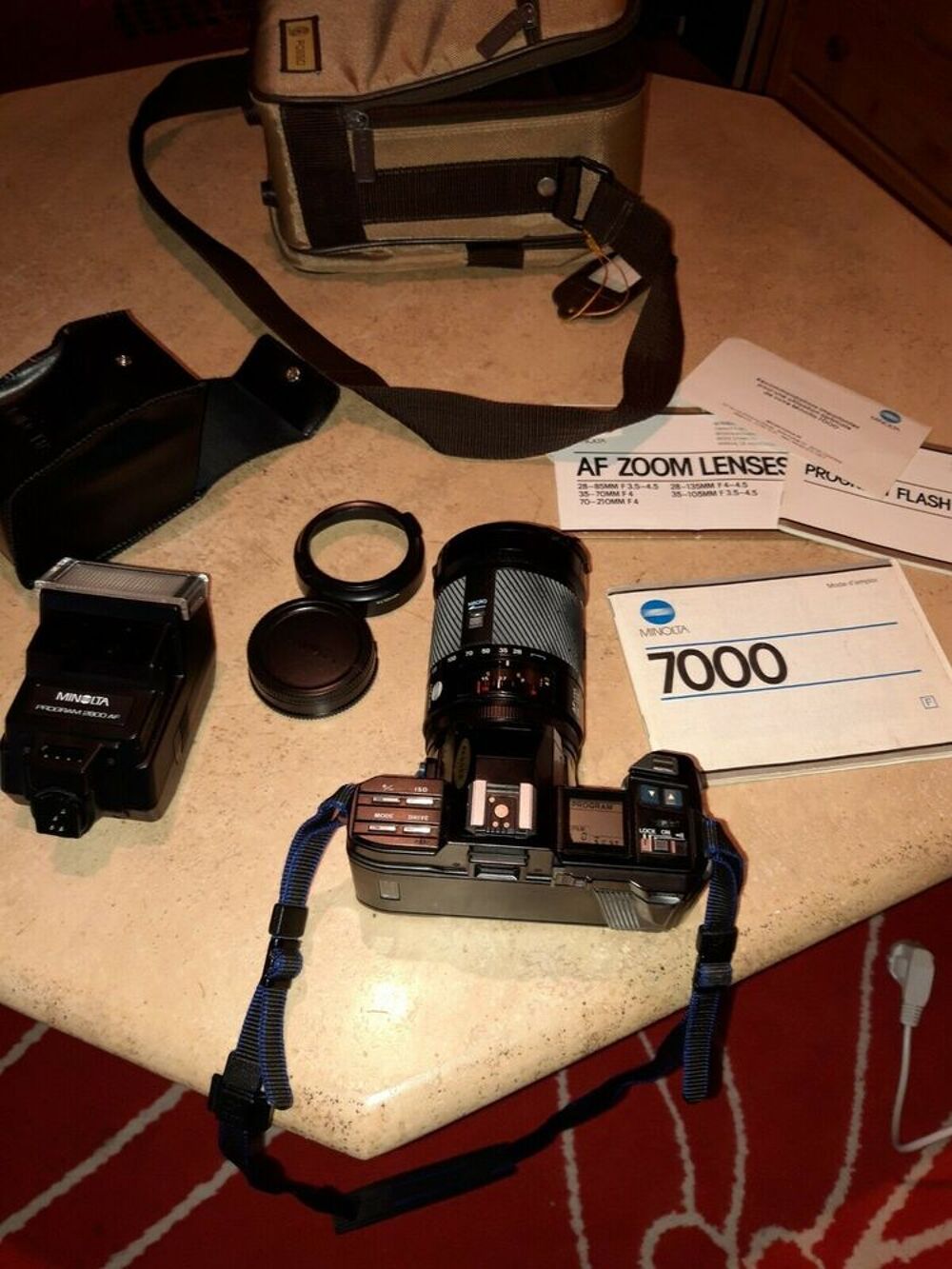 Appareil photo MINOLTA 7000 + valise de transport Photos/Video/TV