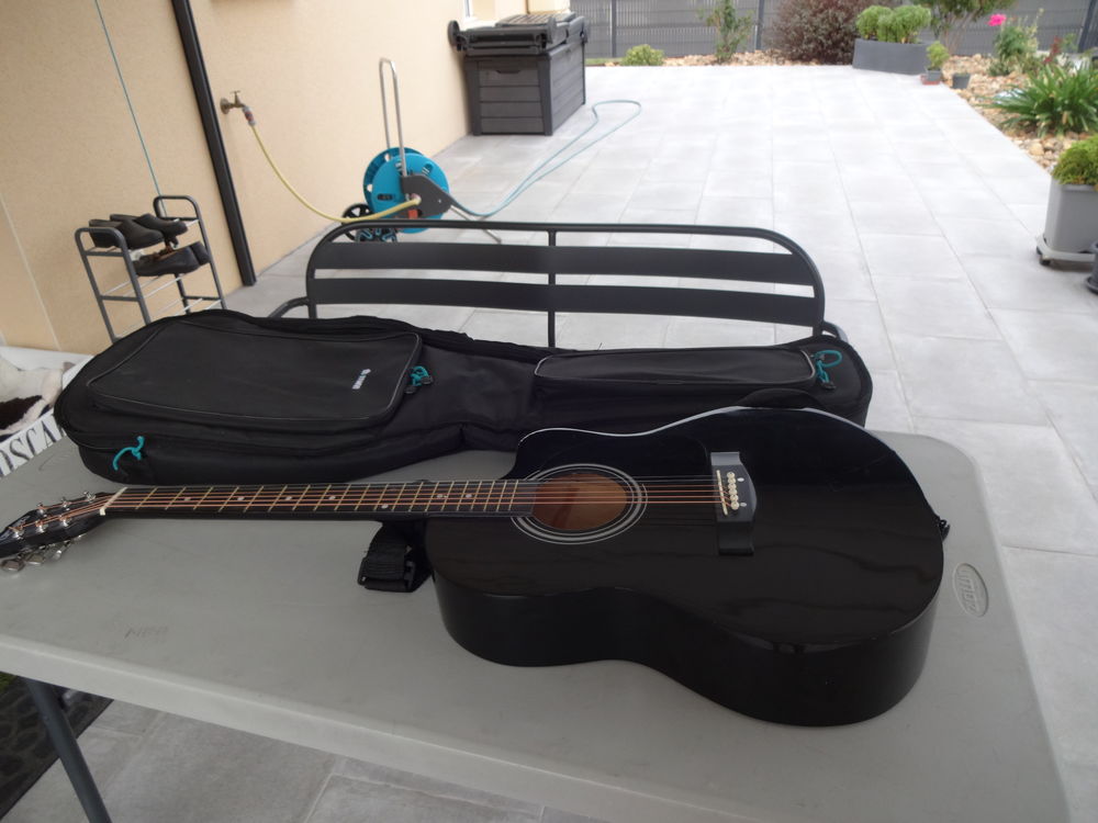 GUITARE AVE 3rd CLASSIQUE TEL / 0627473514 Instruments de musique