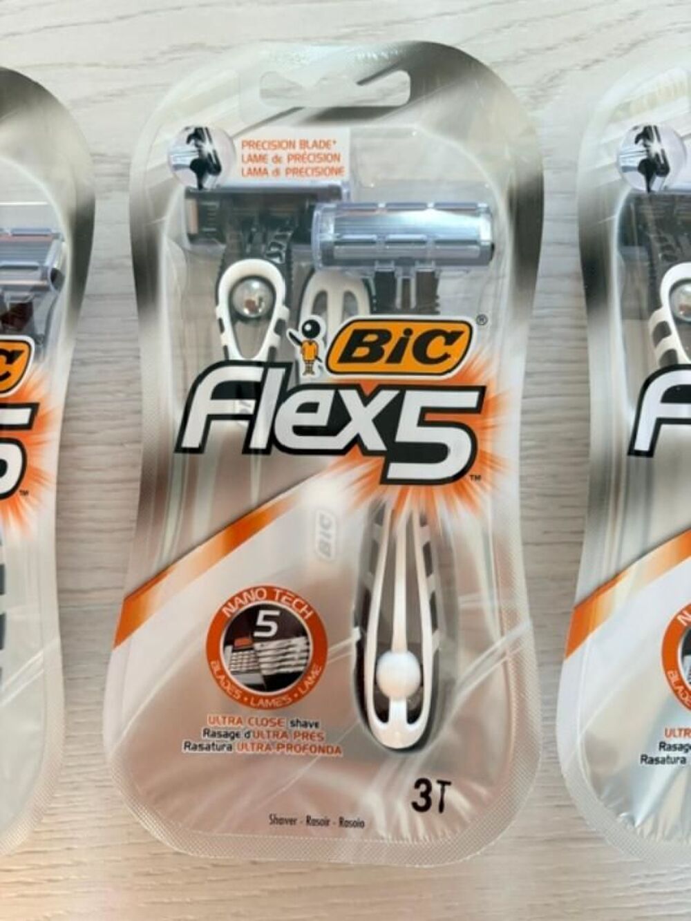 3 lots neufs de rasoirs jetables Flex 5 (BIC) 