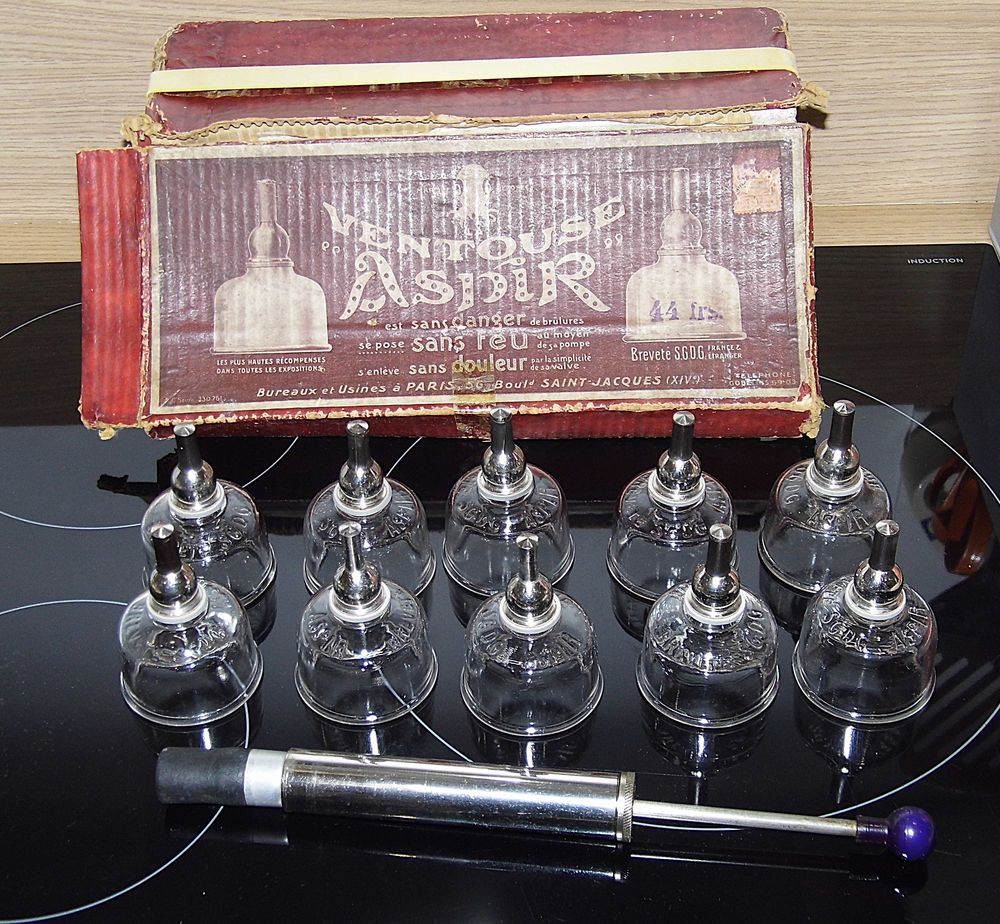 10 ventouses m&eacute;dicales anciennes ASPIR cabinet de curiosit&eacute; ann&eacute;es 30 medecine 