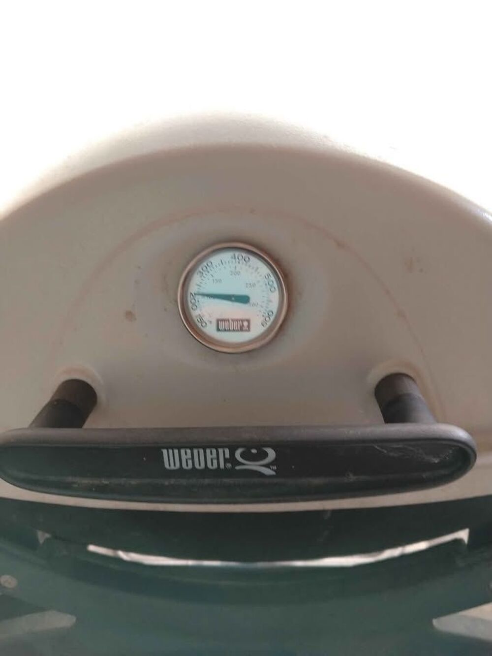 Barbecue gaz WEBER avec bonbonne MALICE pleine et d&eacute;tendeur Jardin