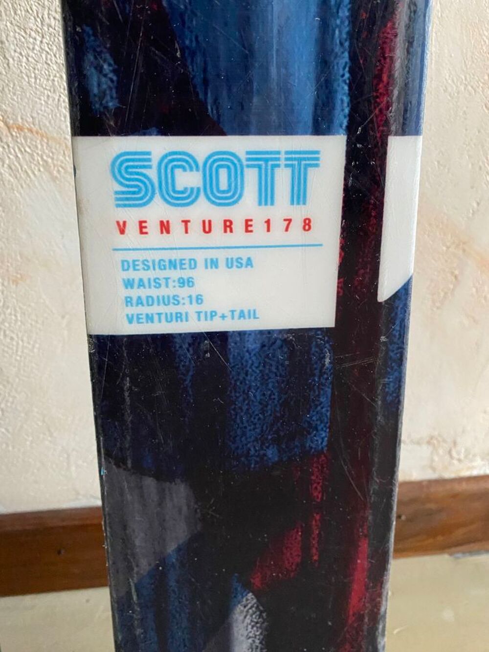 ski Scott Sports