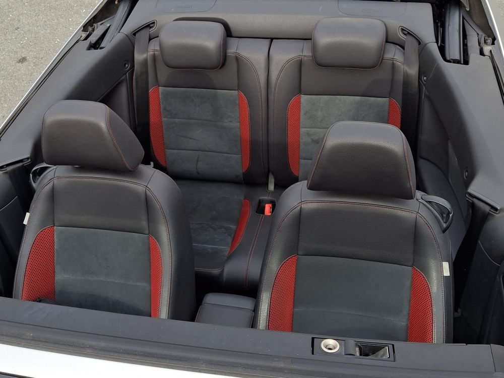 Golf Cabriolet 1.6 TDI 105 FAP 2011 occasion 33240 Saint-Laurent-d'Arce