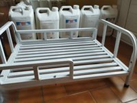   deux lits pour chien ou chat 