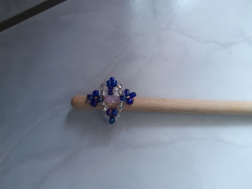 BAGUE en perles FAIT MAIN Bijoux et montres
