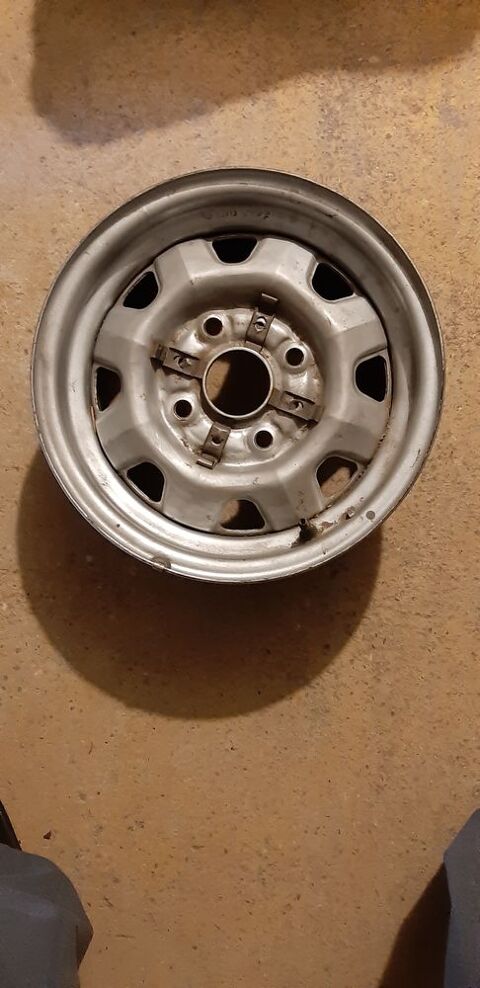 JANTE DE VOITURE 20 Saint-Victoret (13)