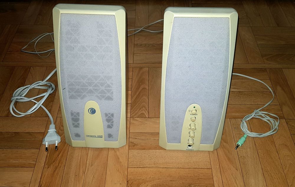 Enceinte st&eacute;r&eacute;o pour ordinateur Continental Edison Mat�riel informatique
