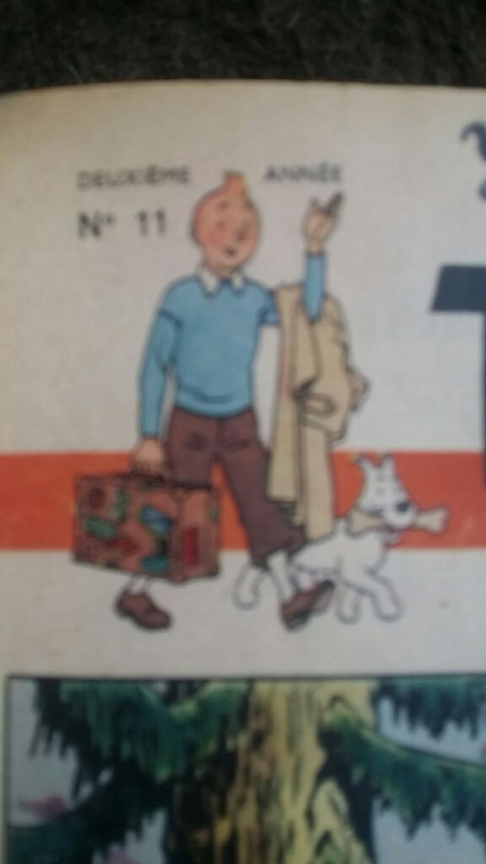 TINTIN journal BD collection herg&eacute; rare Livres et BD