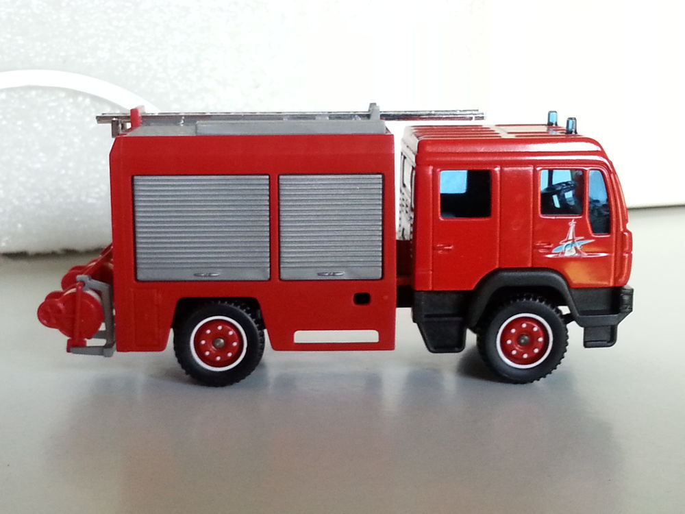 Miniature Pompier- N&deg; 1069 / 1070 / 1071
