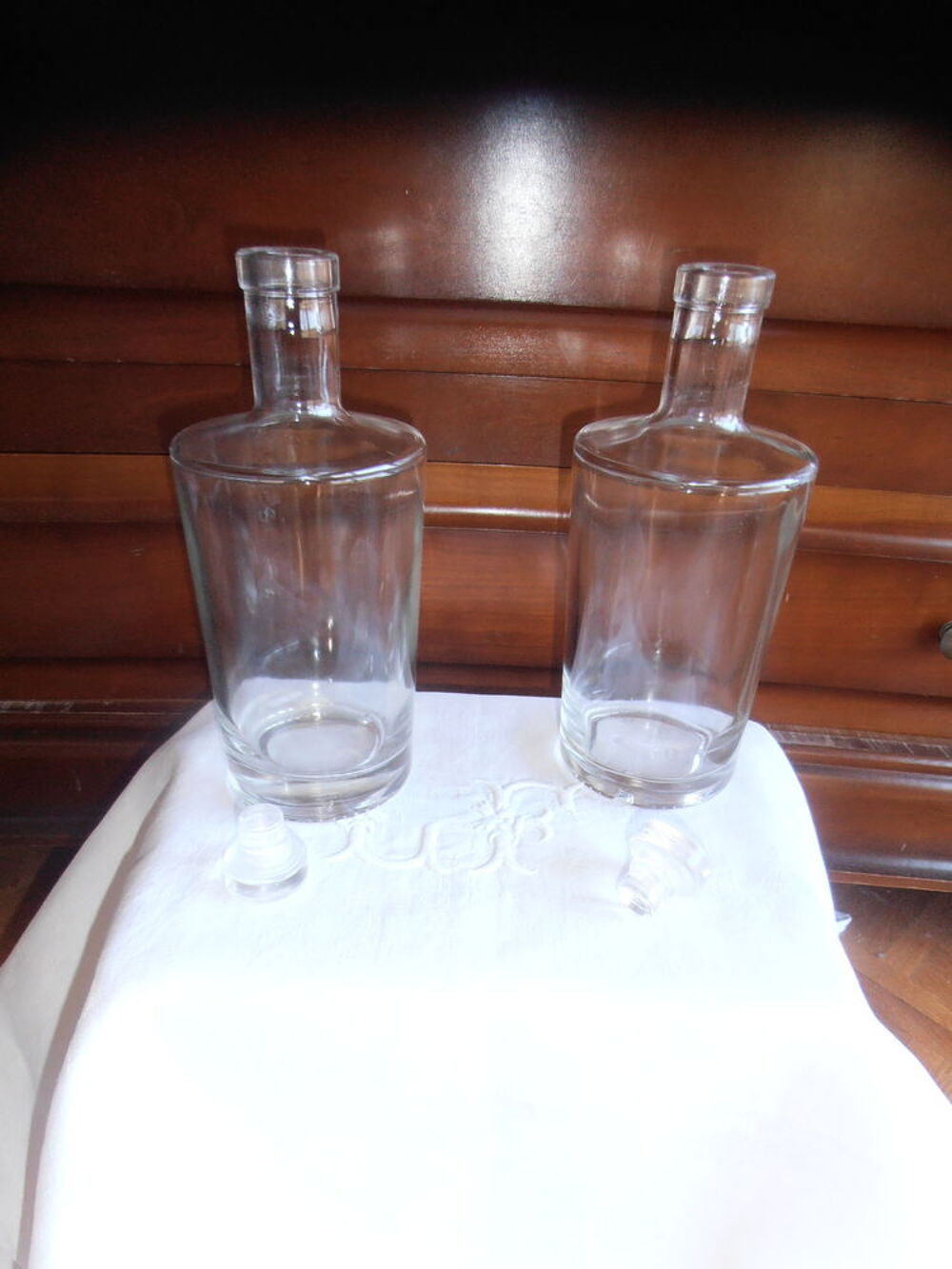 Lot de 2 bouteilles + bouchon verre Décoration