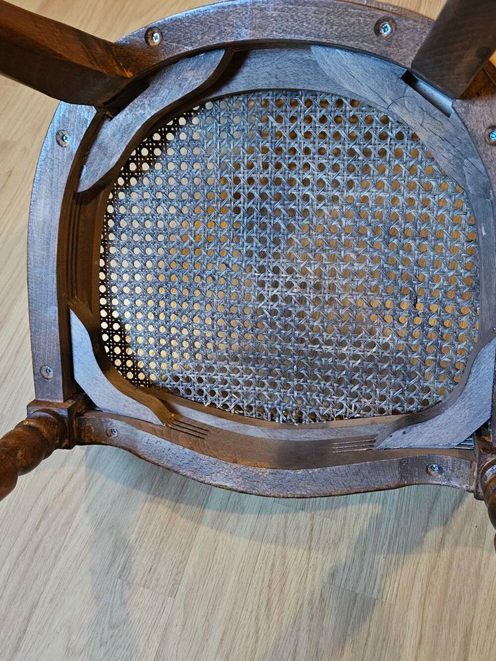 Chaise ancienne cann&eacute;e Meubles