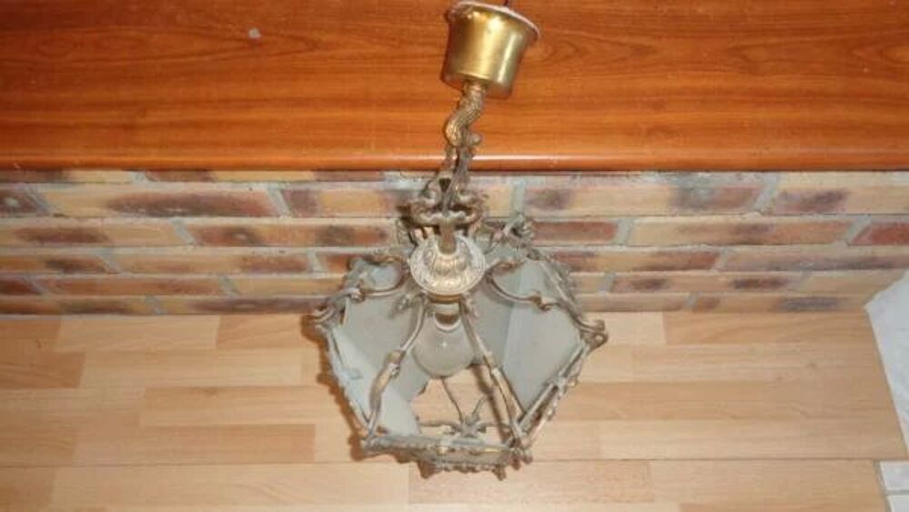 Lustre ancien en Bronze et verre Décoration
