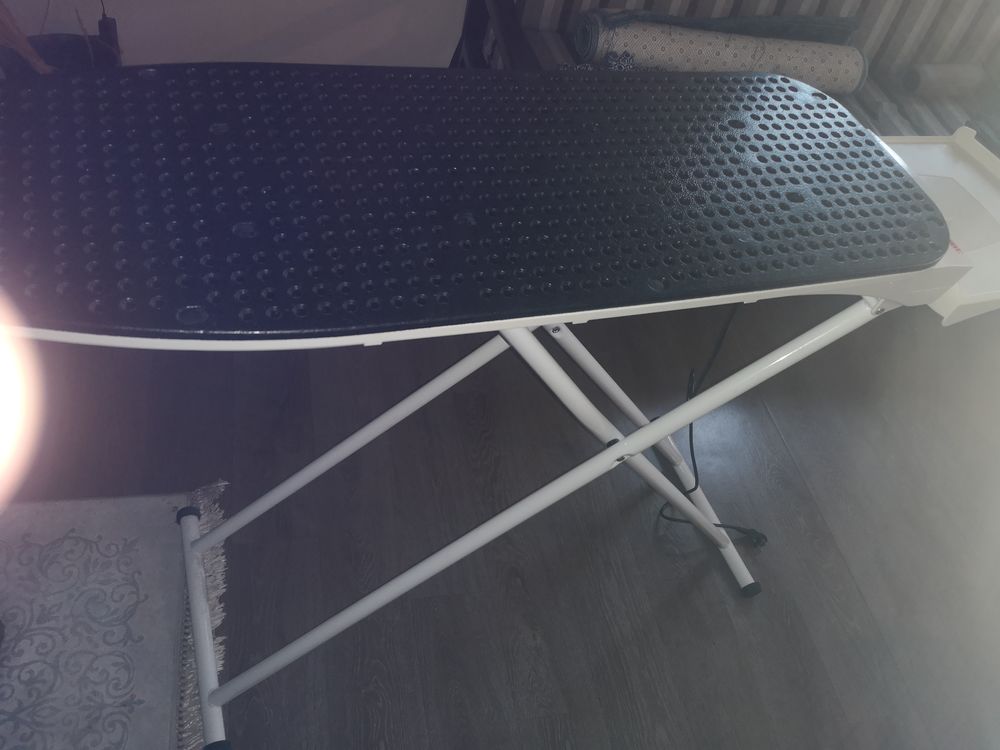 Table &agrave; repasser Air Active M marque LEIFHEIT Meubles