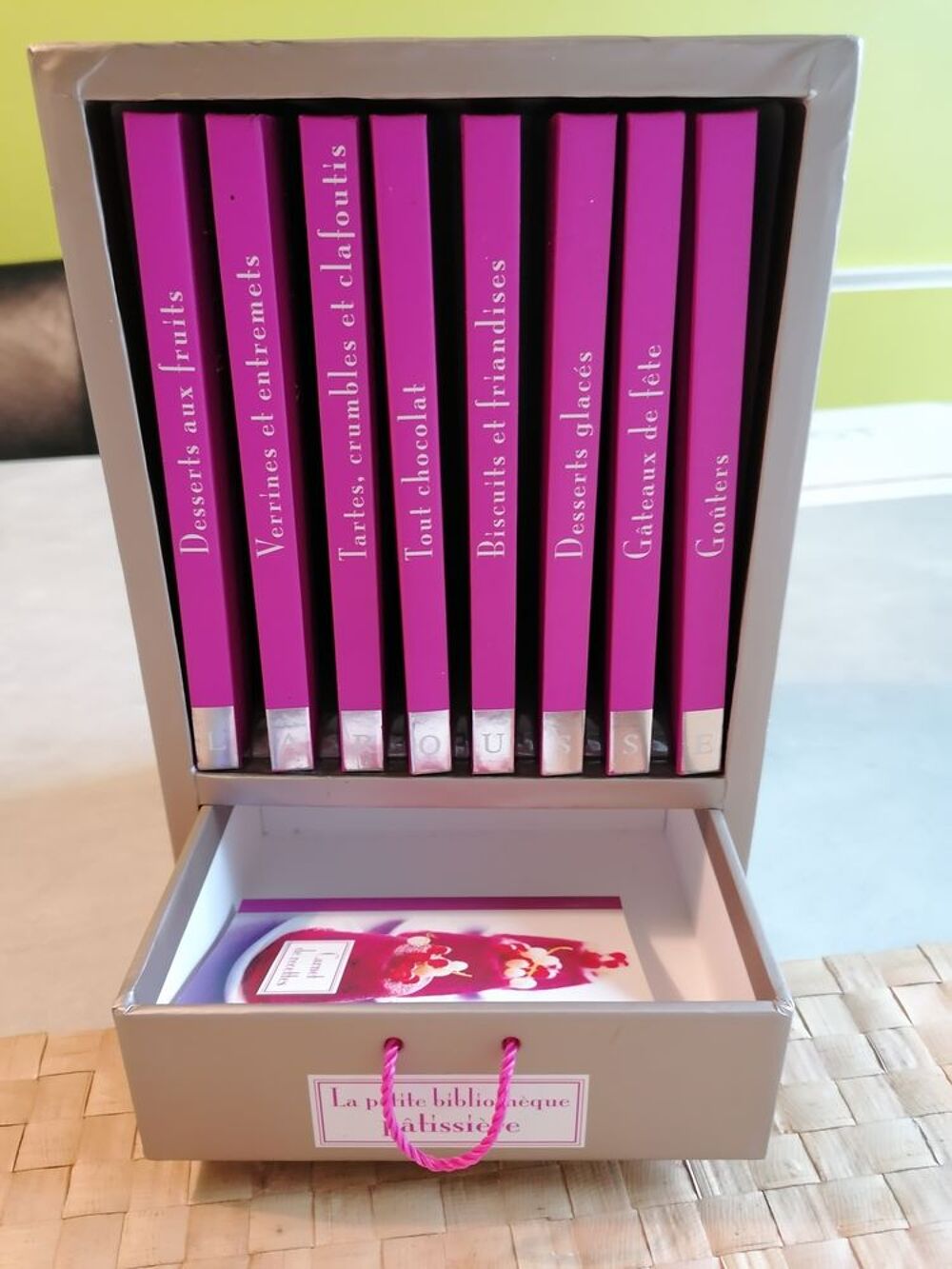 La petite biblioth&egrave;que p&acirc;tissi&egrave;re Livres et BD