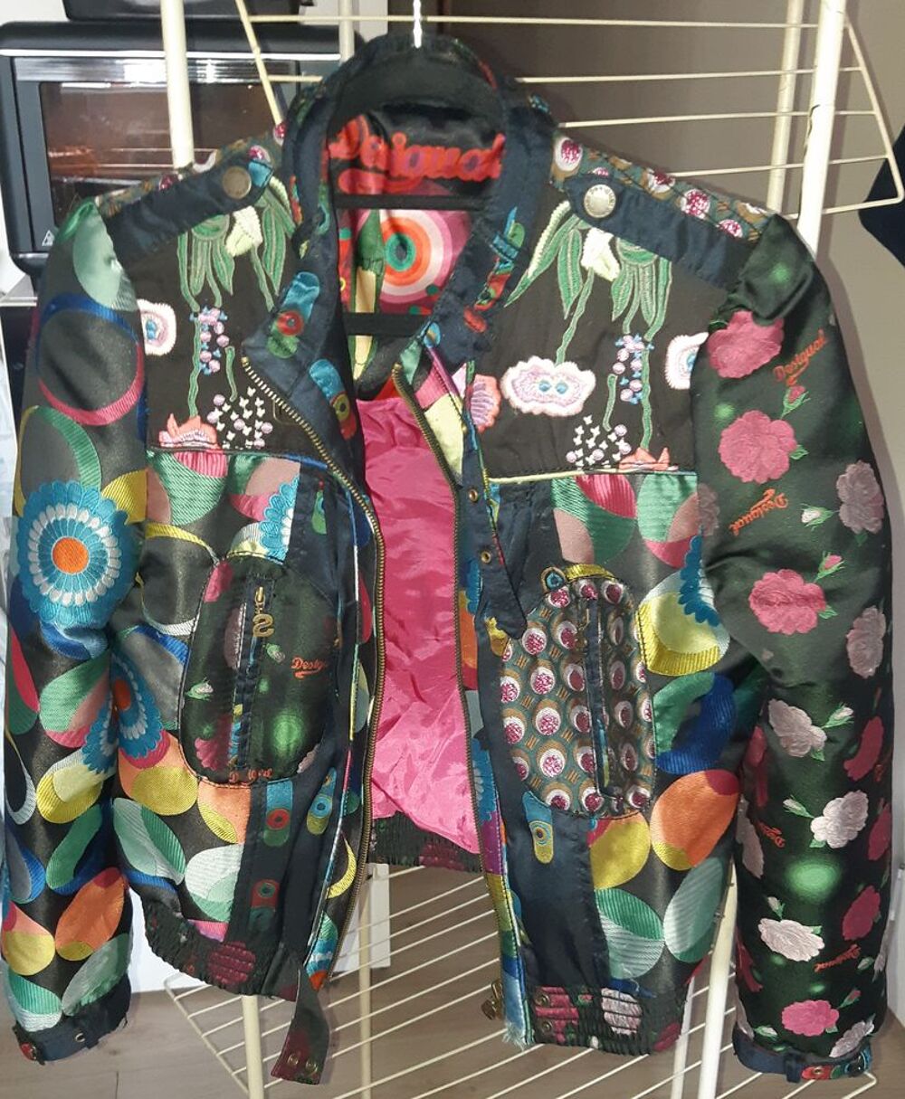 VESTE BLOUSON DESIGUAL ACUARELA&nbsp;NEUF Vêtements