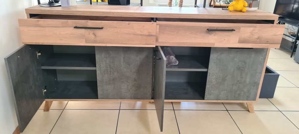 Buffet style industriel Meubles