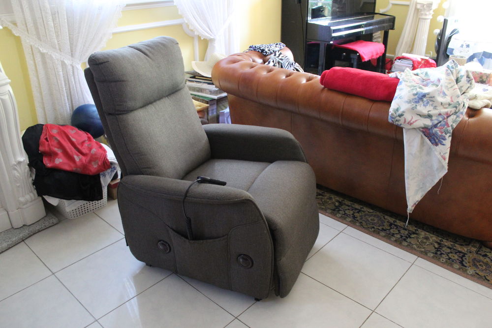 fauteuil relax &eacute;lectrique Meubles