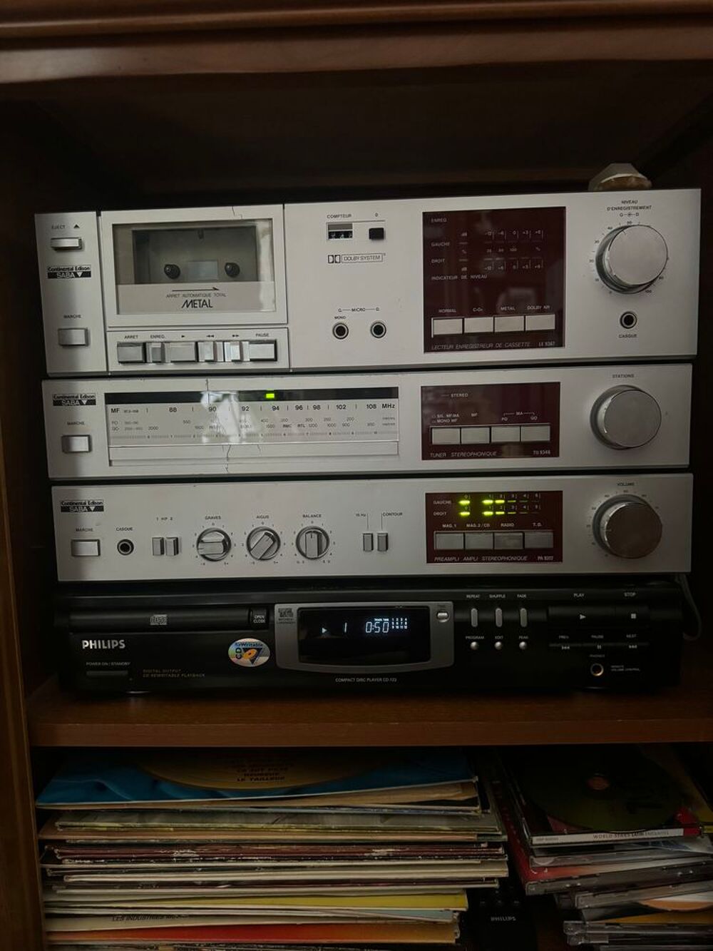 Cha&icirc;ne HiFi Phillips Compl&egrave;te avec 2 Amplificateurs Meubles