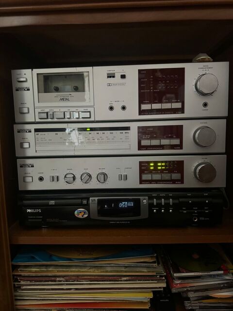 Chane HiFi Phillips Complte avec 2 Amplificateurs 150 Rochefort (17)
